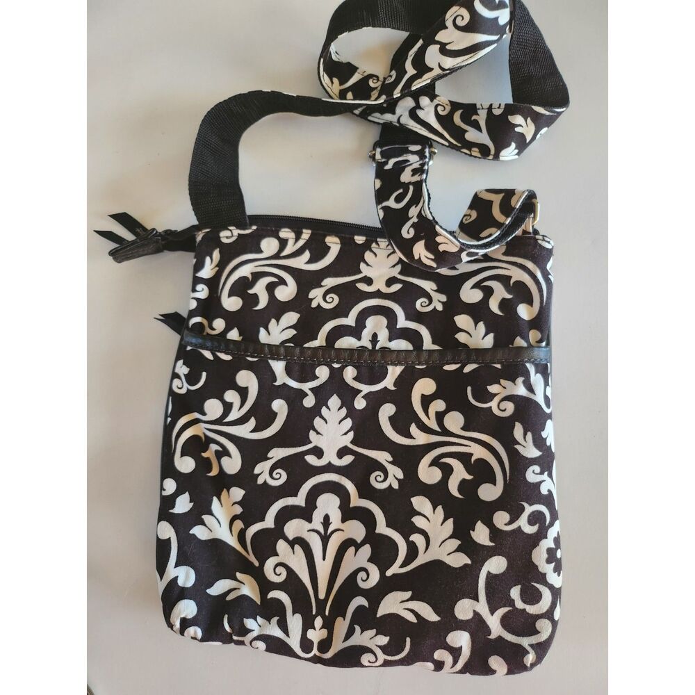 INVENTORY REDUCTION SALE. Thirty One Cross Body Bag Black and White w/Wallet B50